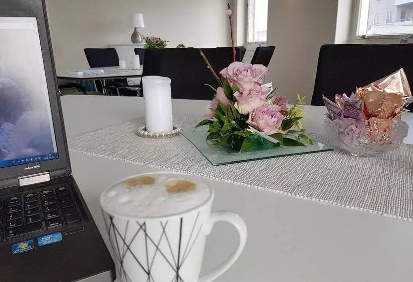 Smålandsstenar Hotell