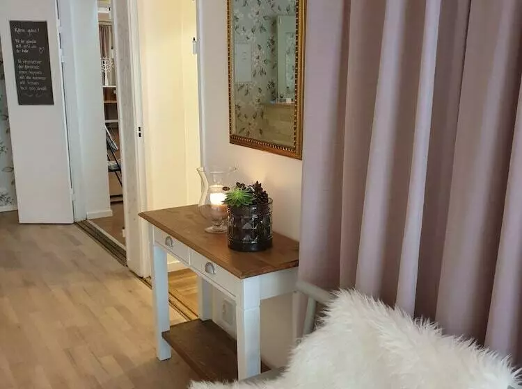 Smålandsstenar Hotell