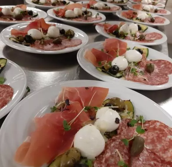 Rossano Boutique Hotel & Ristorante