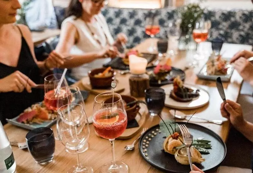 Rossano Boutique Hotel & Ristorante