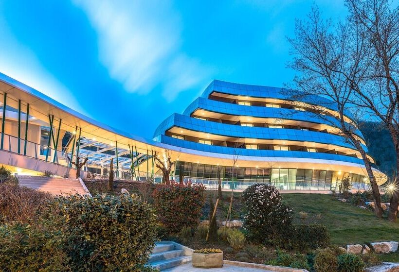 Отель Eau Thermale Avène L Hôtel