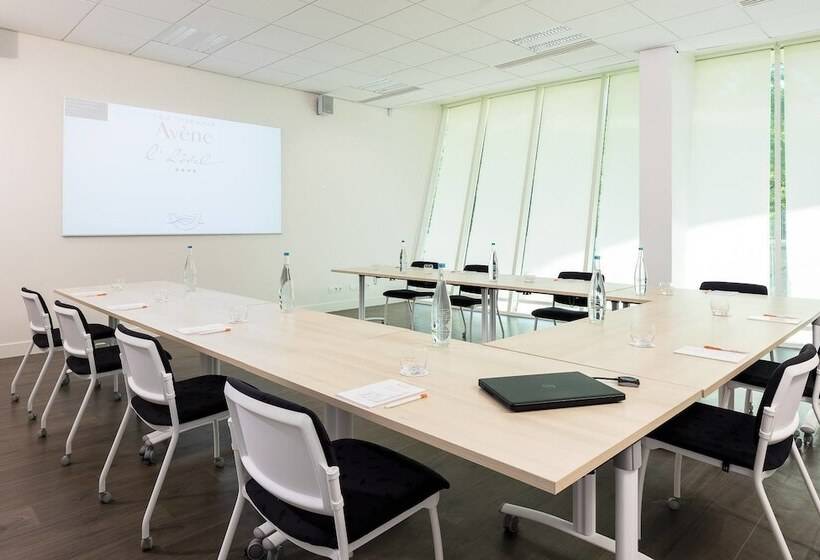 Отель Eau Thermale Avène L Hôtel