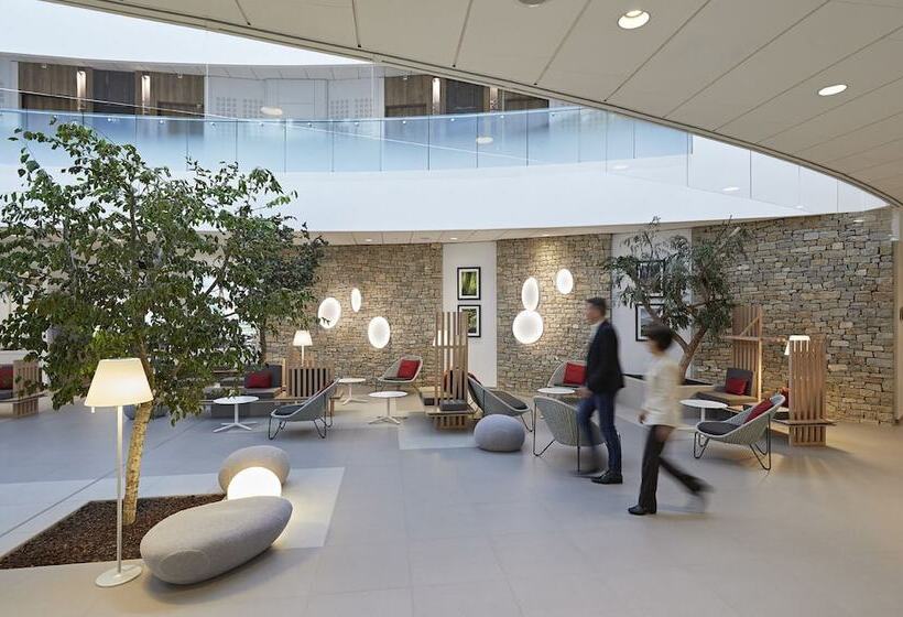 Отель Eau Thermale Avène L Hôtel