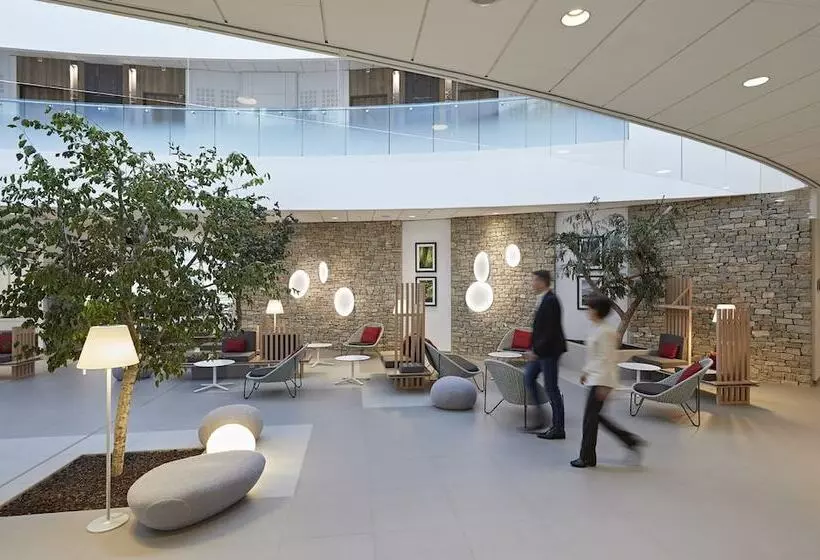 ホテル Eau Thermale Avène L Hôtel