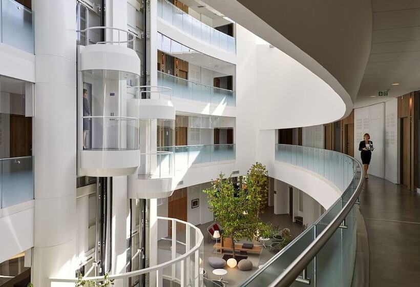 Отель Eau Thermale Avène L Hôtel