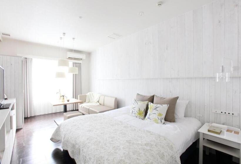 & Sweets Fukuoka ホテルアンドスイーツフクオカ Adult Only