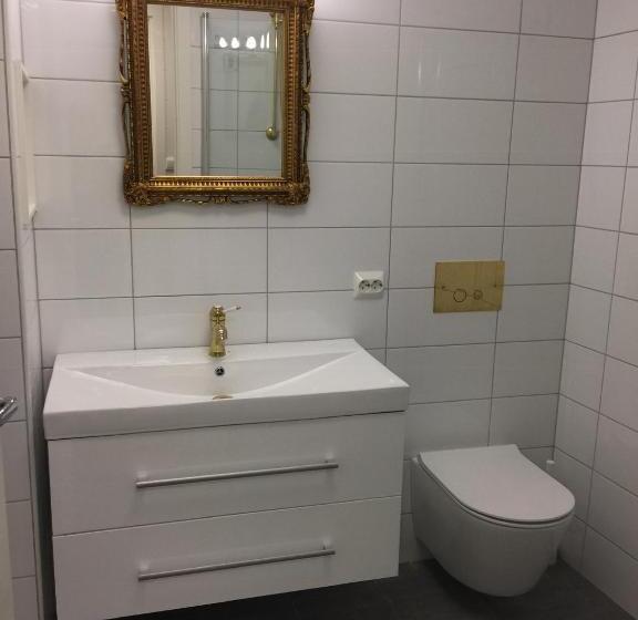 Пансион Holsthuset Losji