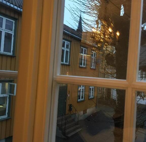 Пансион Holsthuset Losji