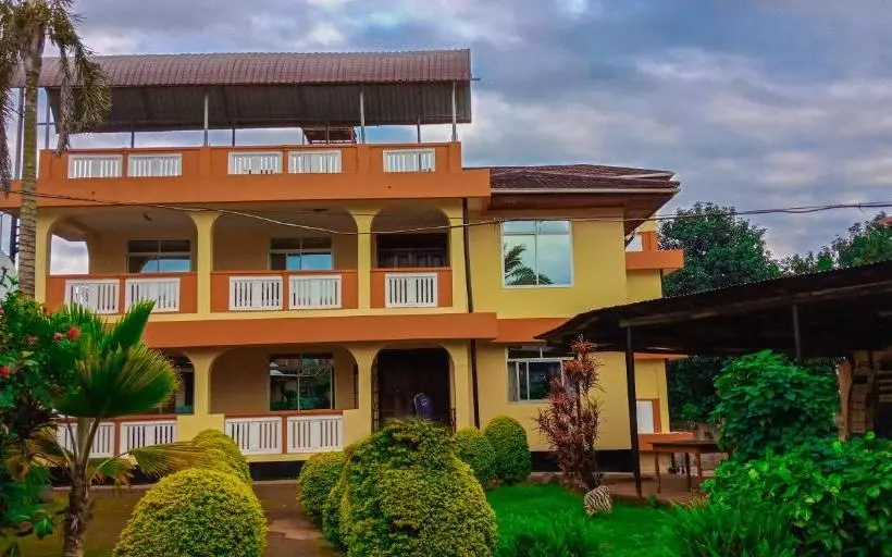 ペンション Shimbwe Meadows Home