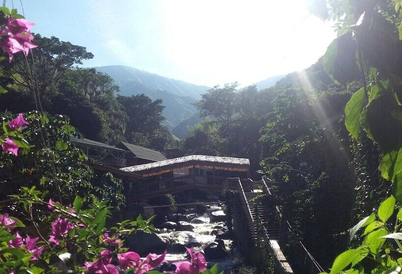 旅馆 Rio Escondido