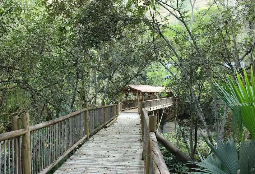 ユースホステル Rio Escondido