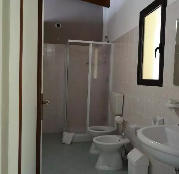 ホテル Azienda Agrituristica La Fonte