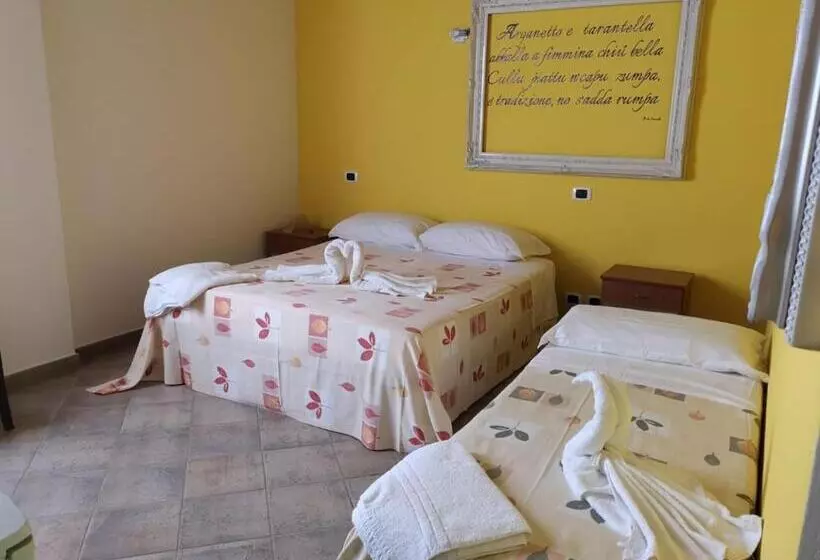 ホテル Azienda Agrituristica La Fonte