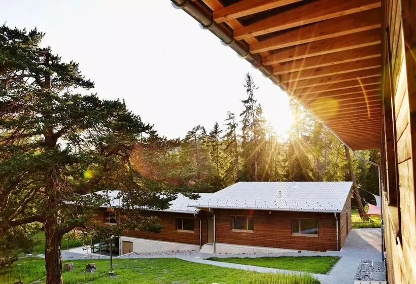 هتل Sport  Und Ferienhaus Don Bosco