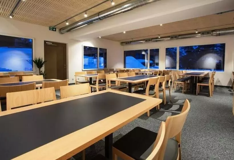 هتل Sport  Und Ferienhaus Don Bosco
