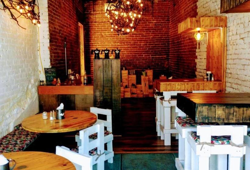 Pensione La Decima Guest House