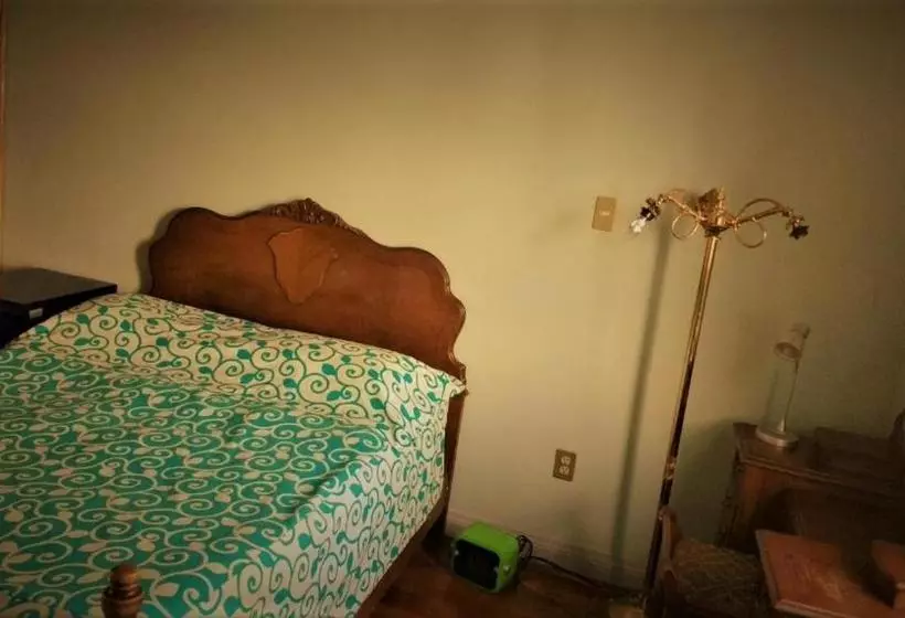 پانسیون La Decima Guest House