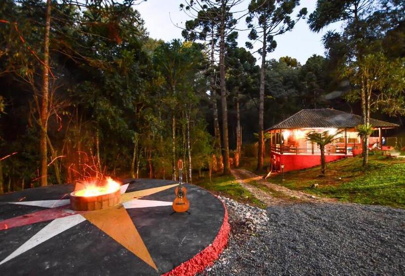 پانسیون Pousada Bruxa Marela