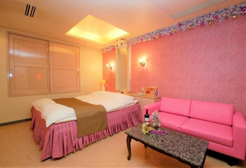 Koyasan ホテル チャペル クリスマス かつらぎ Adult Only