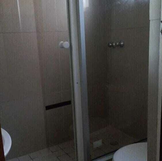 فندق صغير Umkomaas Lodge