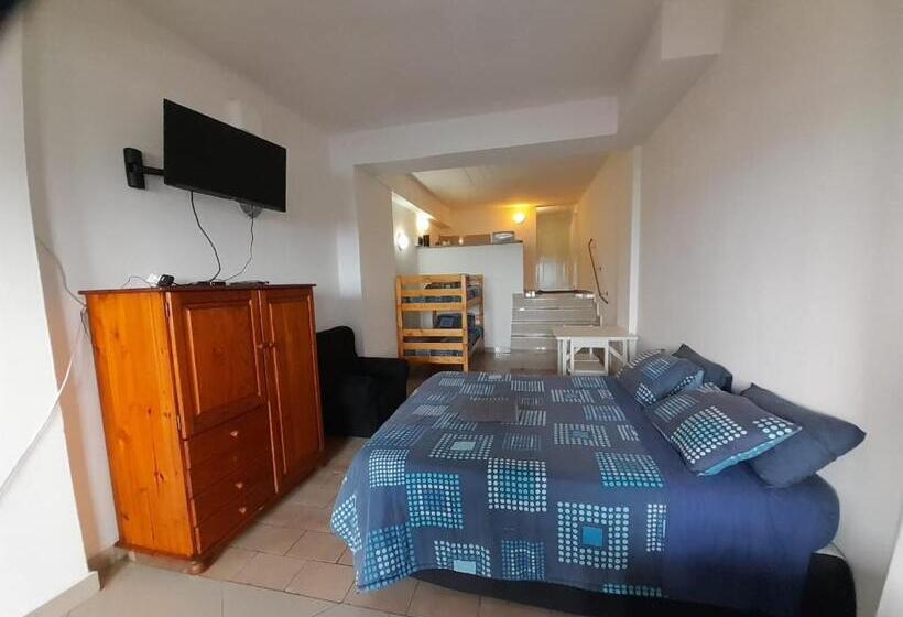 فندق صغير Umkomaas Lodge