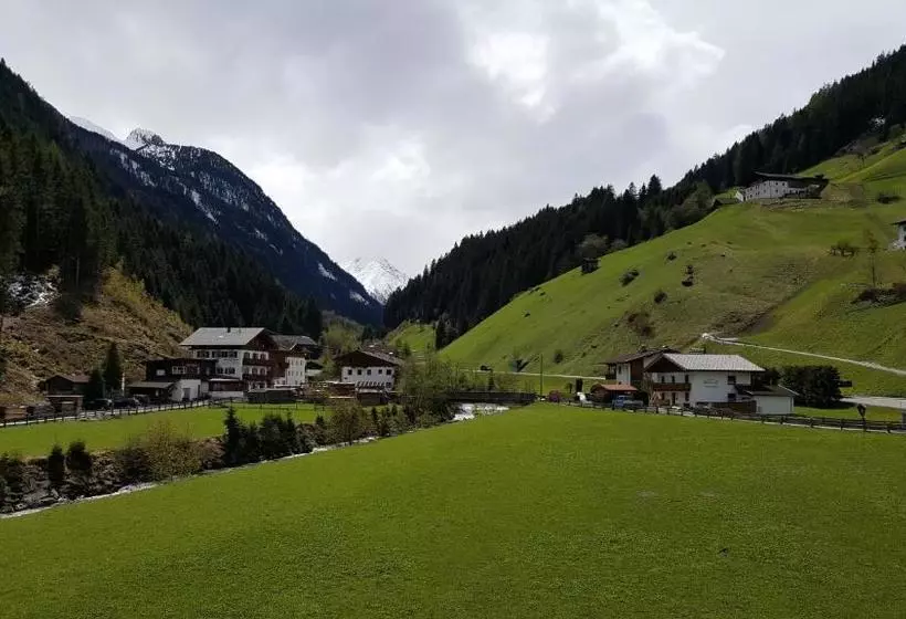 ホテル Gasperlerhof