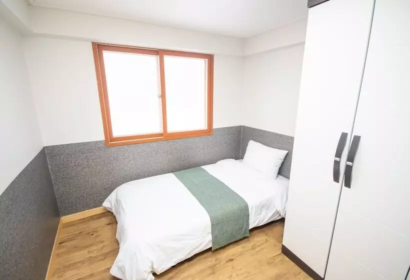 Hyundai Elliot Hotel And Resort