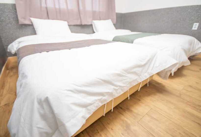 Hyundai Elliot Hotel And Resort