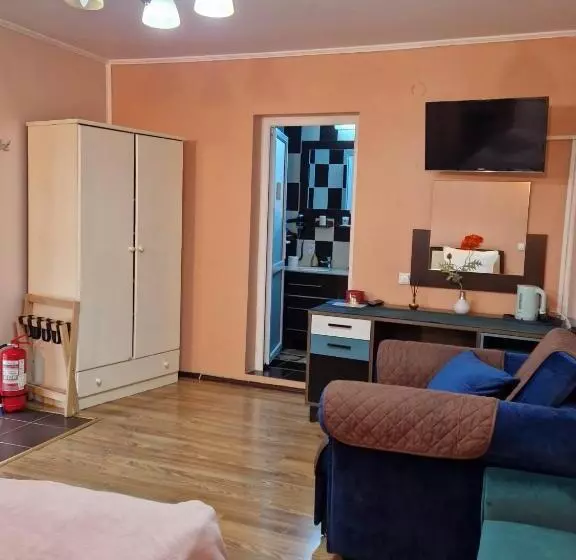 پانسیون Amaraz Center