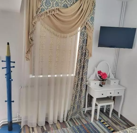 پانسیون Amaraz Center