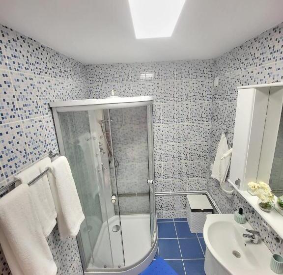 پانسیون Amaraz Center