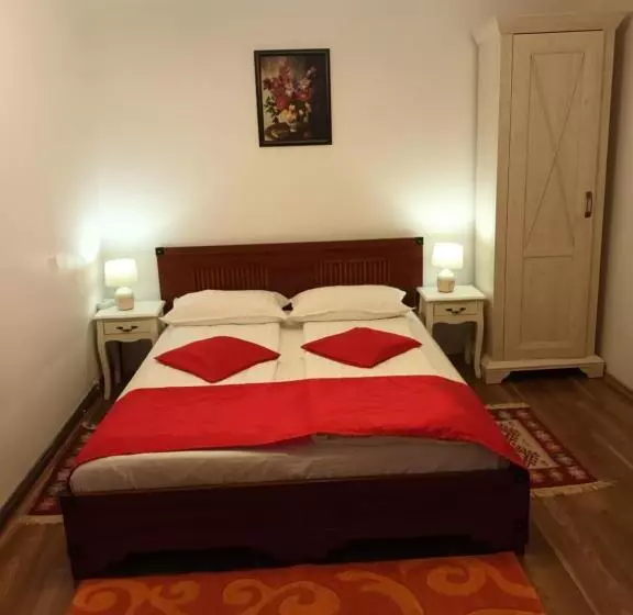 پانسیون Amaraz Center