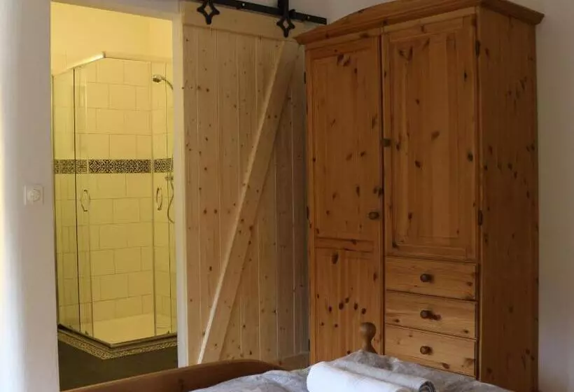 Majatalo Villa Viriditas