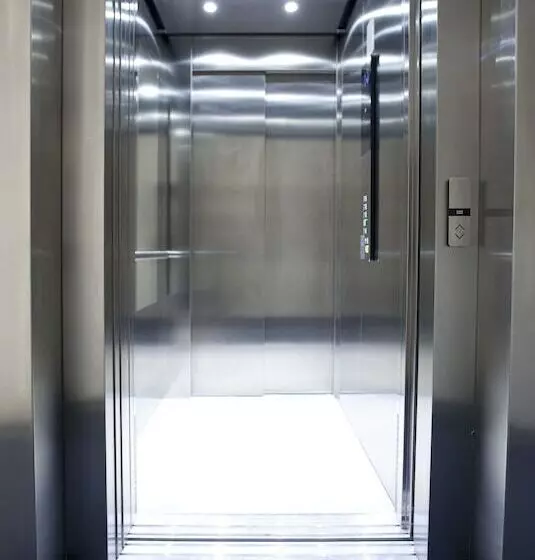 62n Hotel   City Center