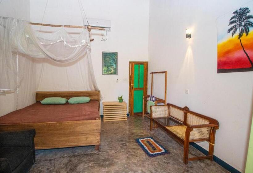 پانسیون Hilltop Bungalow