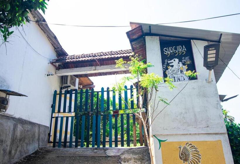 پانسیون Hilltop Bungalow