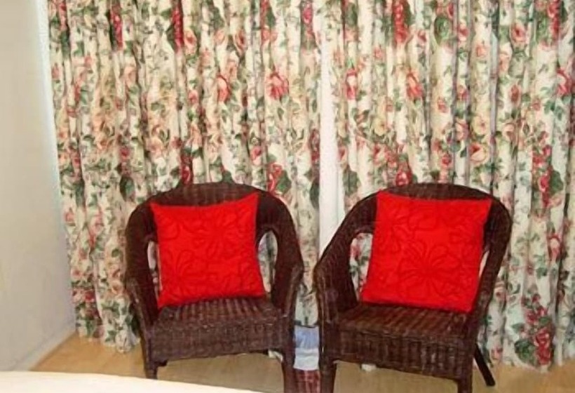 پانسیون Lu S Guest House