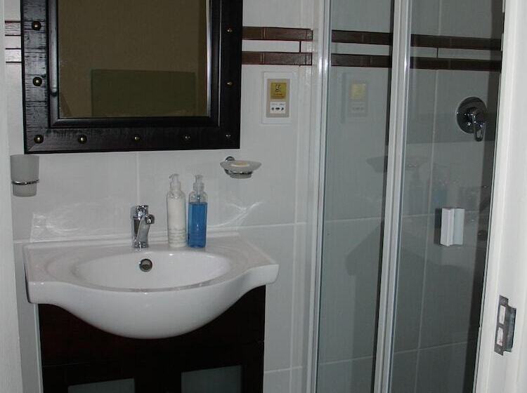 پانسیون Lu S Guest House