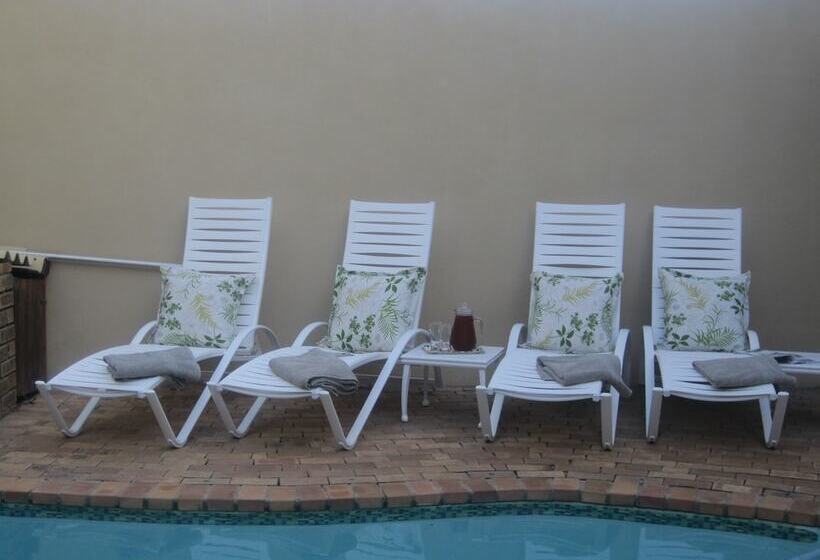 پانسیون Lu S Guest House