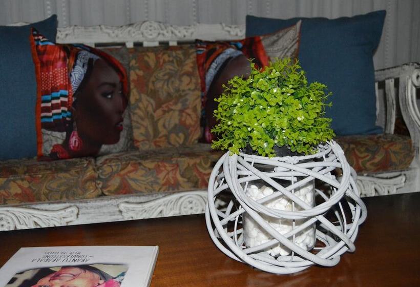 پانسیون Lu S Guest House