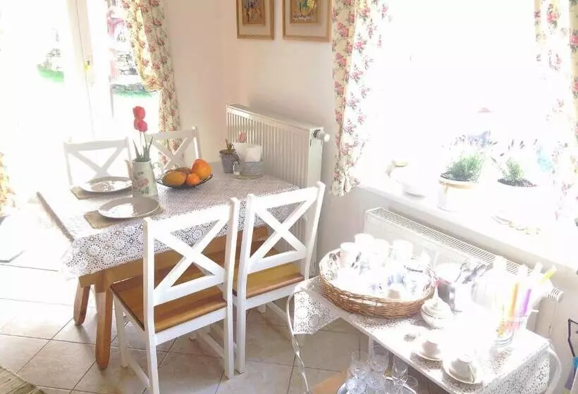 Majatalo Penzión Belvia