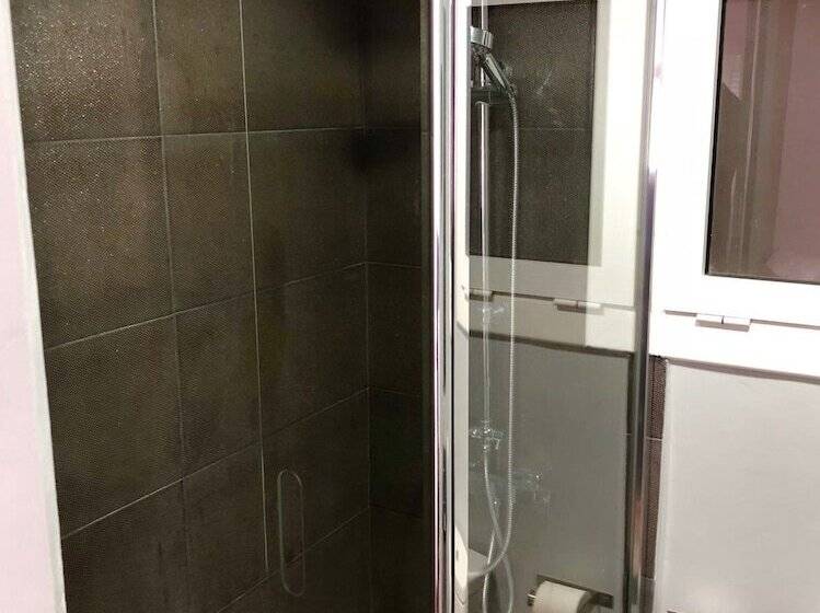 Пансион Sitges Eleven