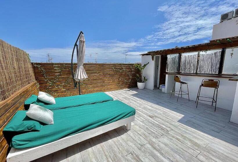 Пансион Sitges Eleven