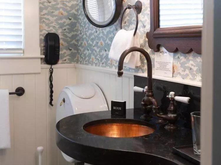 Retkeilymaja Nick's Cove