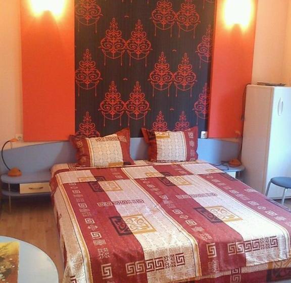 پانسیون Guest House Ivy