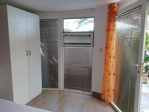 پانسیون Guest House Ivy