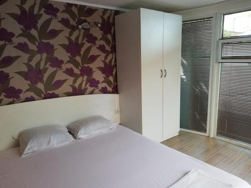 پانسیون Guest House Ivy