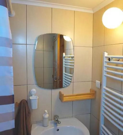 پانسیون Guest House Montana