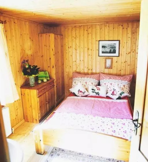 ペンション Krummholzhütte
