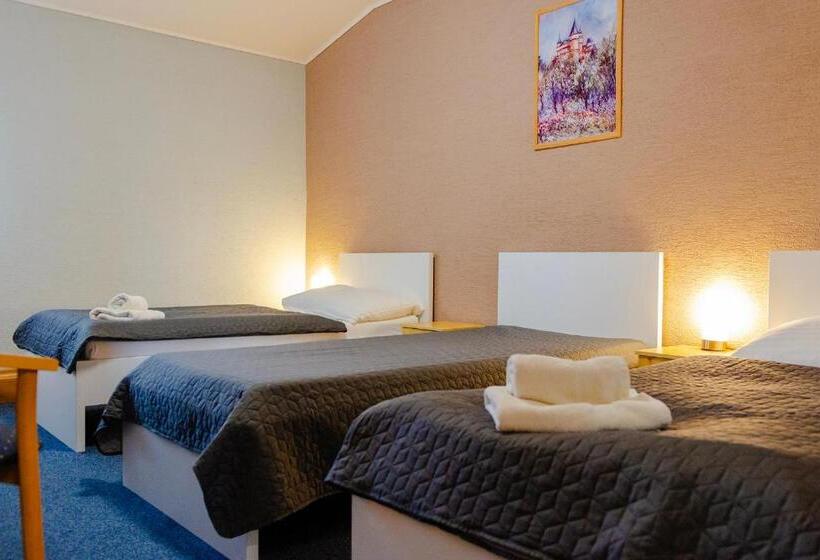 بنسيون Penzion Oaza Prievidza